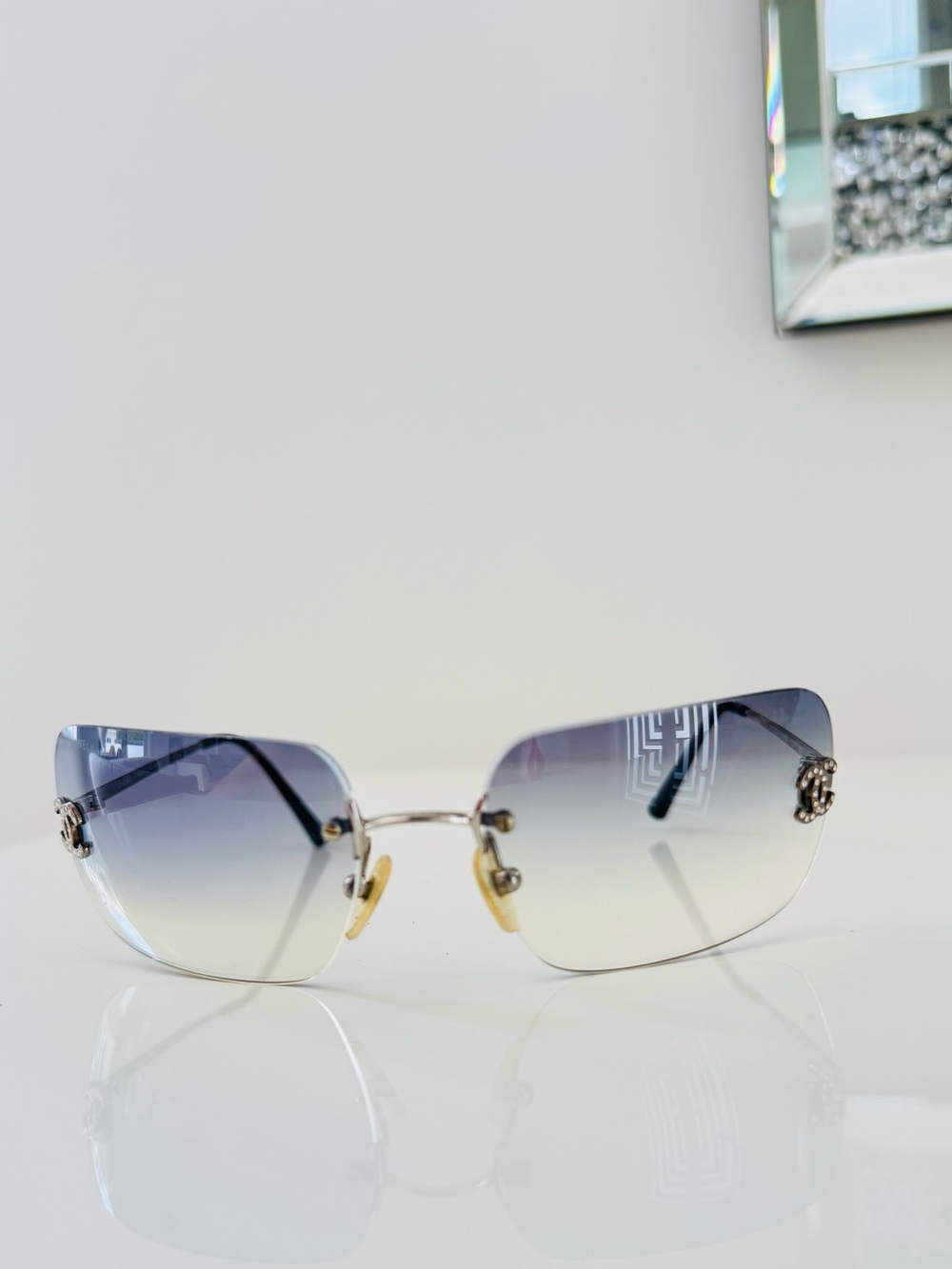 Extremely RARE 🦋 Authentic Chanel light blue rimless CC  sunglasses✨ - Picture 5 of 11